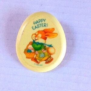 Vintage plastic Happy Easter Pin broach